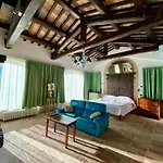 Azzurro Di Vallepietra Country house Camporotondo di Fiastrone