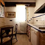 Azzurro Di Vallepietra カントリーハウス Camporotondo di Fiastrone