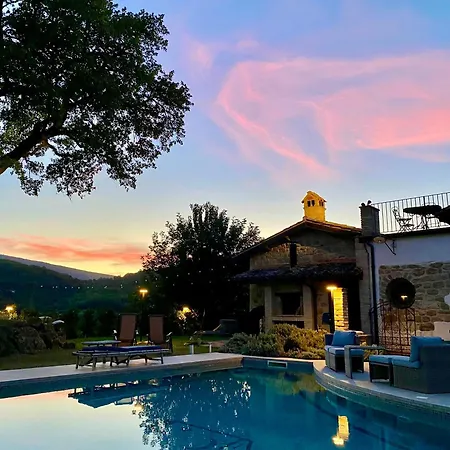 Azzurro Di Vallepietra Camporotondo di Fiastrone