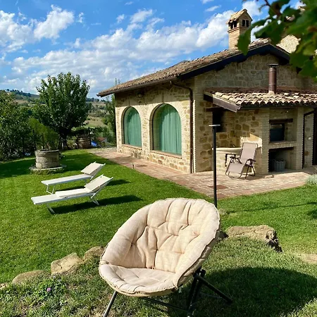 Azzurro Di Vallepietra * Camporotondo di Fiastrone